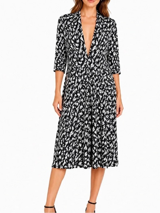 Derek Lam Dresses & Skirts - Derek Lam 50 US L/XL Black and White Abstract Print Deep V Dress B12